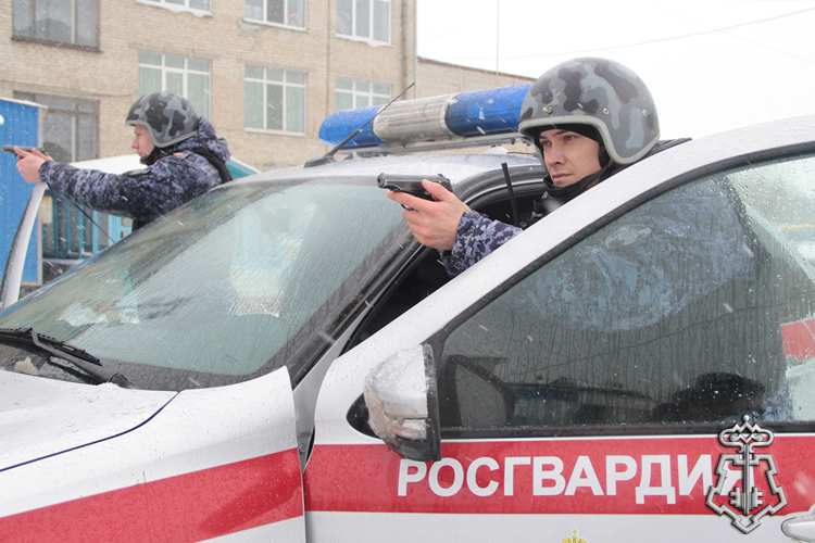 В Тюмени определили сильнейших сотрудников вневедомственной охраны Росгвардии (видео)