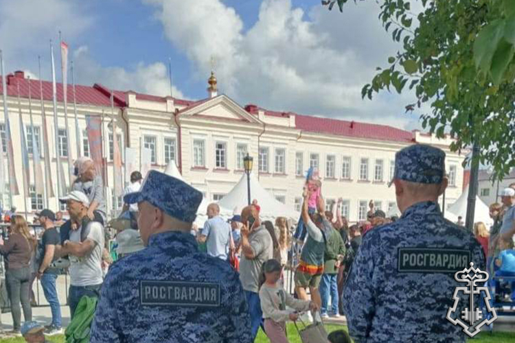 Сотрудники вневедомственной охраны Росгвардии приняли участие в обеспечении безопасности международных спортивных мероприятий
