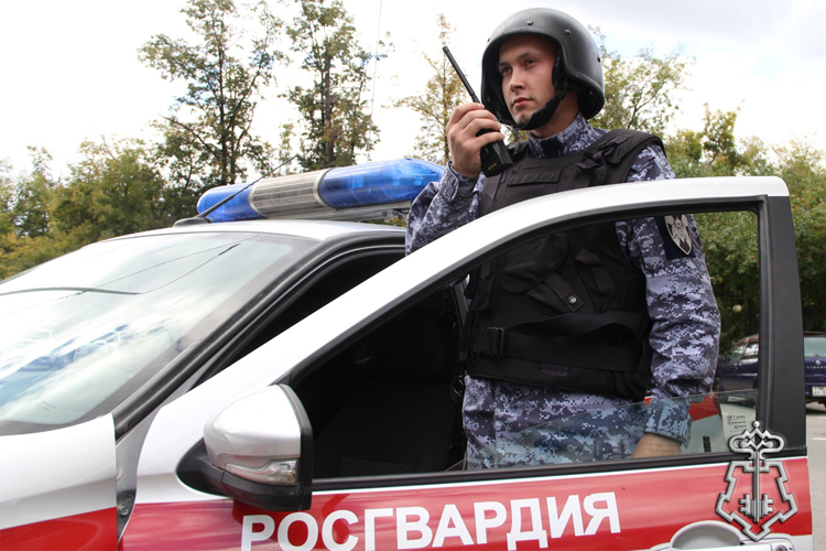  Росгвардия в Тюменской области обеспечила безопасность Единого дня голосования