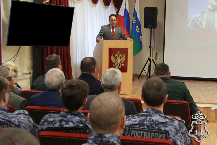 Акция Росгвардии «Ветеран всегда в строю» продолжается в Тюменской области