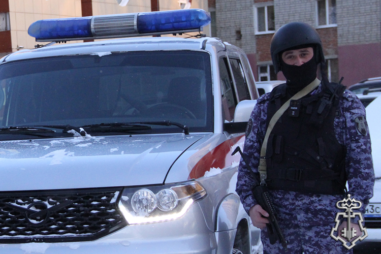 В Тюмени сотрудники Росгвардии задержали подозреваемого в хранении наркотиков