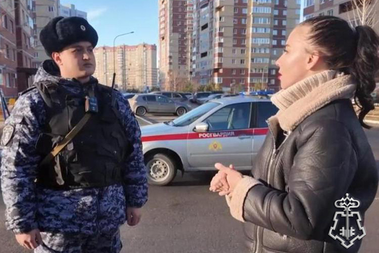 Выпуск авторской программы рассказал об обеспечении Росгвардией надёжной охраны тюменских бригад скорой помощи 