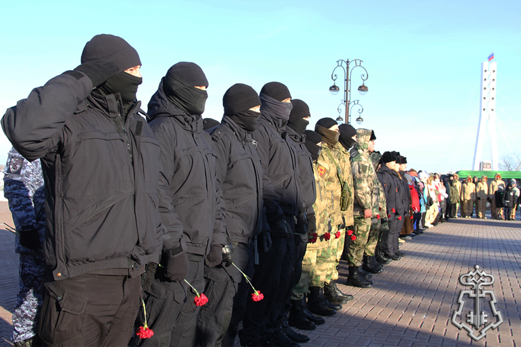 Росгвардейцы в Тюмени приняли участие в памятных мероприятиях в день полного освобождения Ленинграда от фашистской блокады 