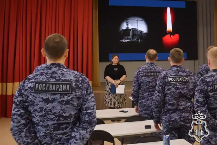 Память жертв радиационных аварий и катастроф  почтили росгвардейцы в Тюменской области 