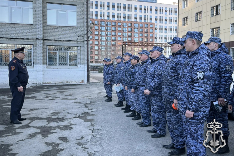 Лучшие сотрудники вневедомственной охраны Росгвардии определены в Тюменской области