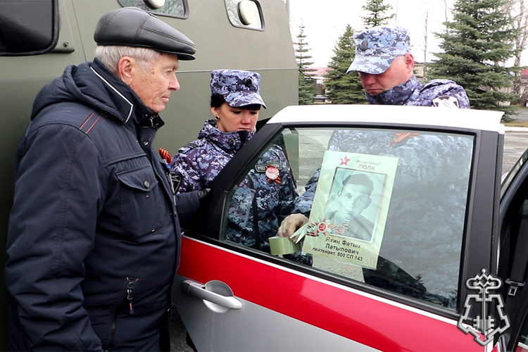 Ветеран вневедомственной охраны Росгвардии в Тюмени провел пресс-конференцию о всероссийской акции «Бессмертный полк»