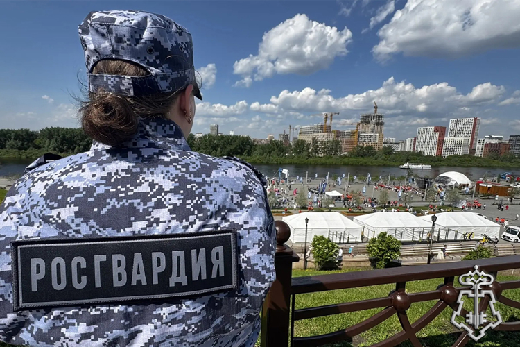 Росгвардейцы в Тюменской области приняли участие в обеспечении безопасности Всероссийского полумарафона «ЗаБег.РФ»