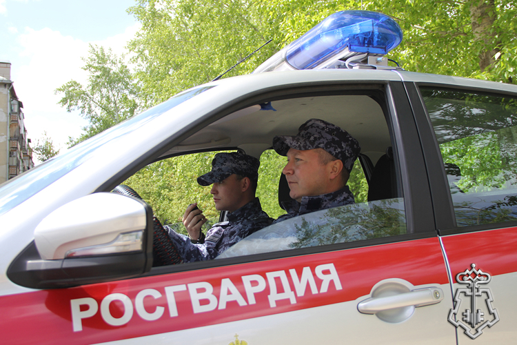 Росгвардия обеспечила безопасность праздничных мероприятий в Тюменской области