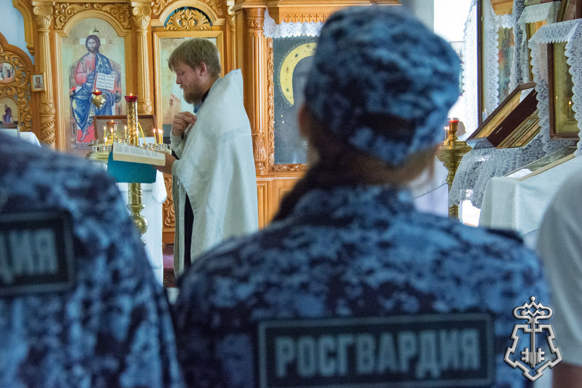 В День Крещения Руси росгвардейцы в Тюменской области приняли участие в праздничных мероприятиях