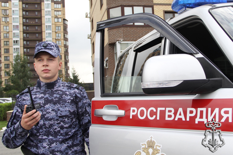 Росгвардейцы в Тюменской области обеспечили безопасность торжеств в честь Дня области и международных соревнований