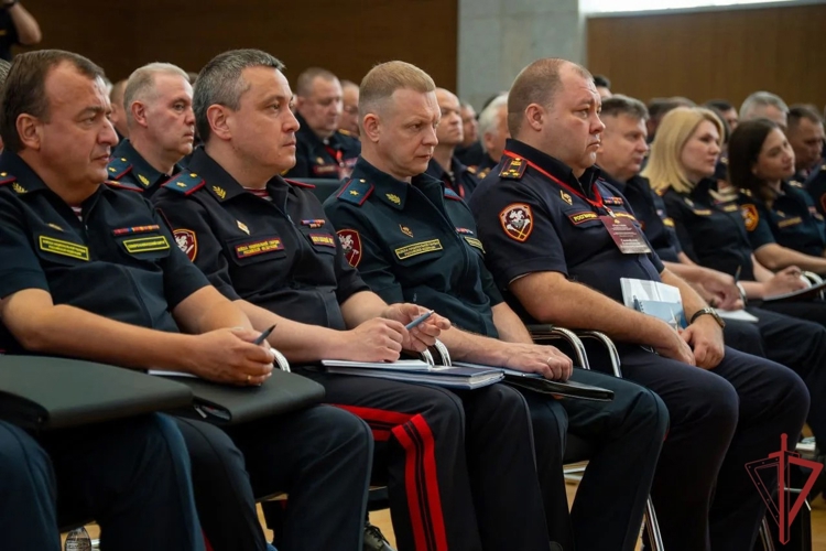 Руководитель управления вневедомственной охраны Росгвардии по Тюменской области принял участие во Всероссийском совещании-семинаре в Нижнем Новгороде