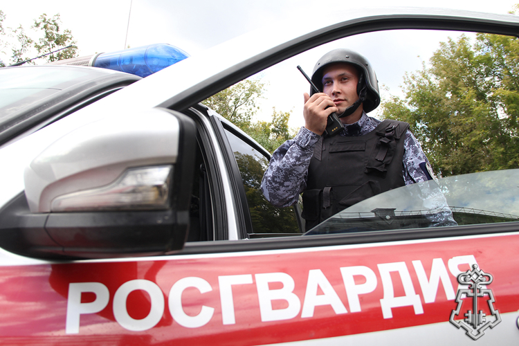 Росгвардейцы в Тюменской области обеспечили безопасность Всероссийского дня бега «Кросс нации»
